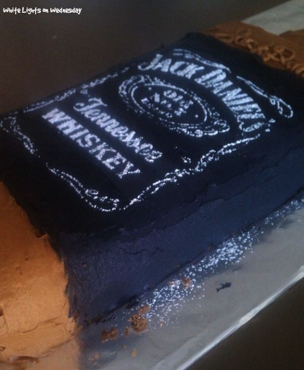 Jack Bottle Cake 2