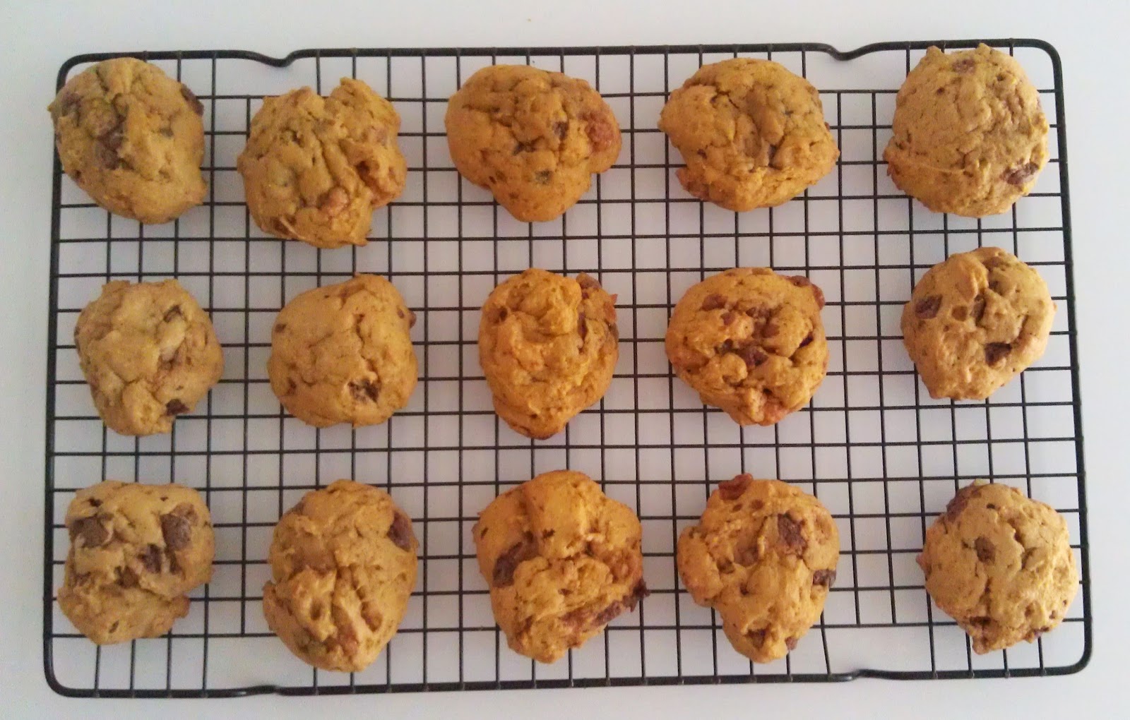 Pumpkin Butterfinger Cookies