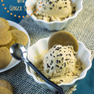 Pumpkin Ice Cream with Ginger Snaps