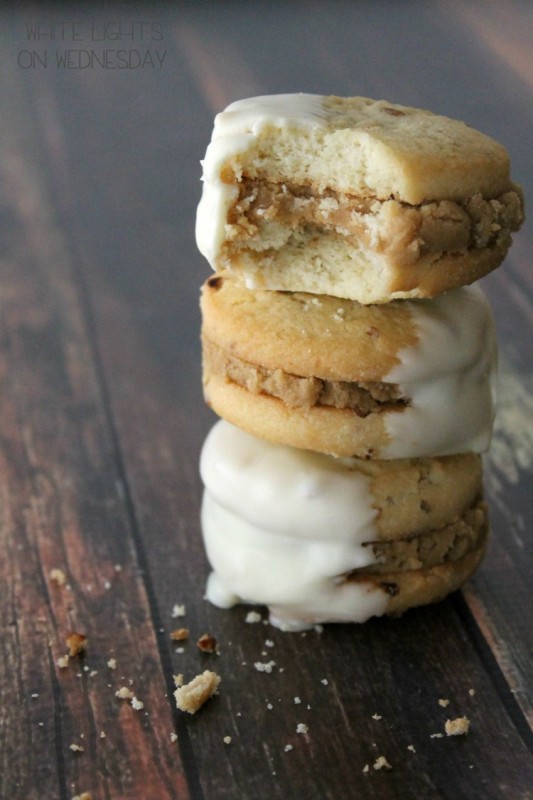 Peanut Butter Cookie Dough Stuffed Sandies   #cookiedoughweek