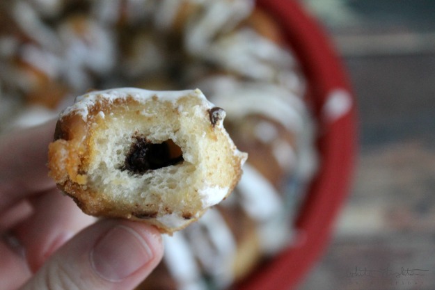 S'mores Monkey Bread | White Lights on Wednesday  #smoresweek