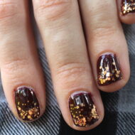 Autumn Gradient Glitter Manicure