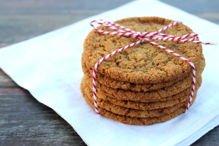 Crisp and Chewy Ginger Snap Cookies | White Lights on Wednesday
