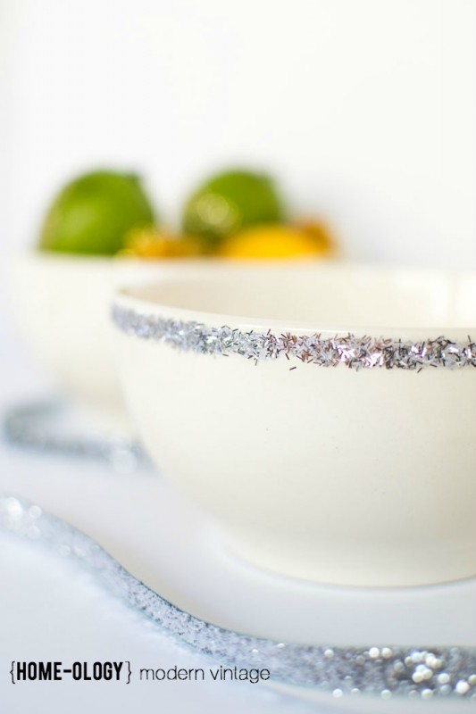 DIY Decorated Bowls | {home-ology} modern vintage for White Lights on Wednesday