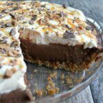 Caramel Toffee Crunch Chocolate Pie is a decedent pie perfect for the holidays! #ad