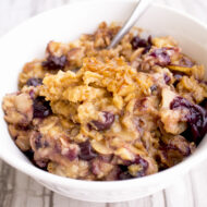 Slow Cooker Blueberry Almond Oatmeal